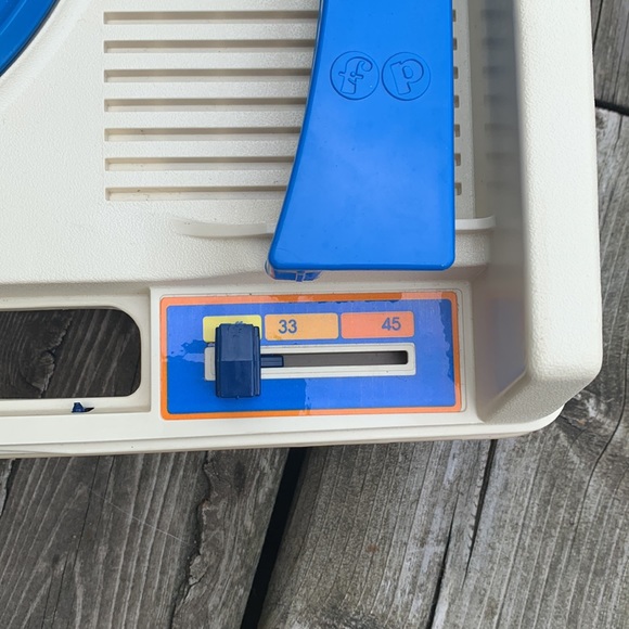 Vintage Rare 1978 Fisher Price Phonograph - Picture 9 of 15